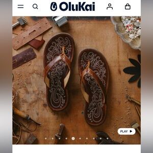 OluKai Leather Flip Flop